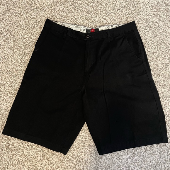 Rusty Black Men's Chino Shorts Size 34 - Picture 1 of 4